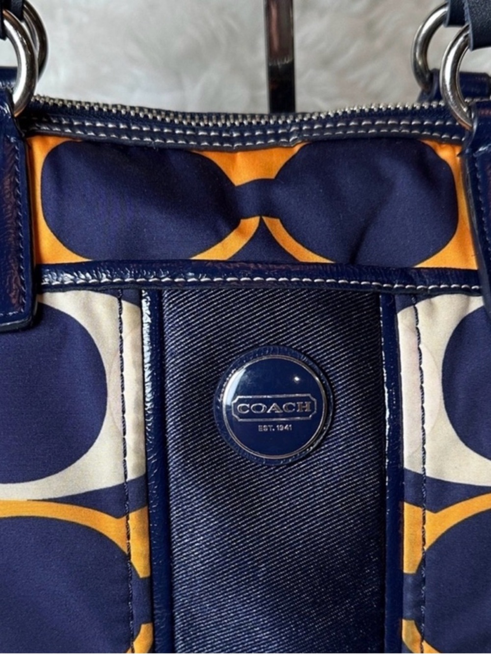 Coach 2013 Linear Satchel - Picture 2 of 12